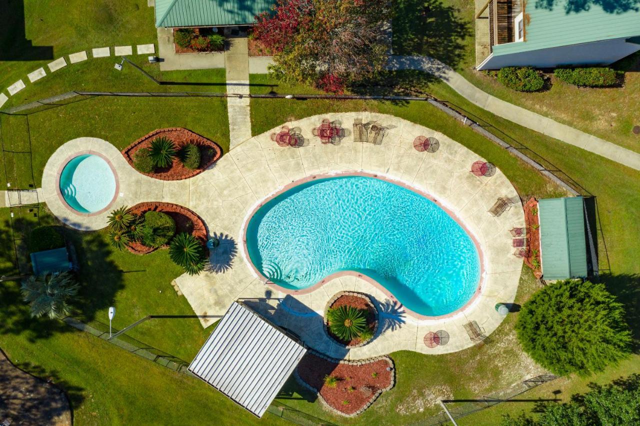 Crown Resorts At Hickory Hills Gautier Exterior photo